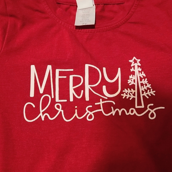 3/$15🍎Kids Merry Christmas Long-Sleeve Size 7Y - Picture 3 of 8